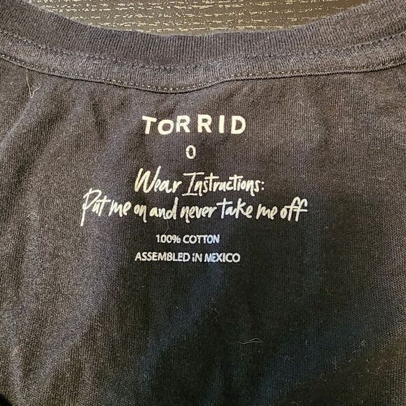 TORRID Day of the Dead Design Crew Neck Short Sleeve Graphic T-Shirt - Picture 3 of 6